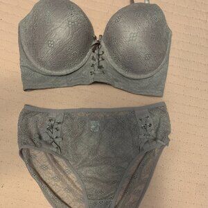 Ashley Stewart Bra and Panty Set